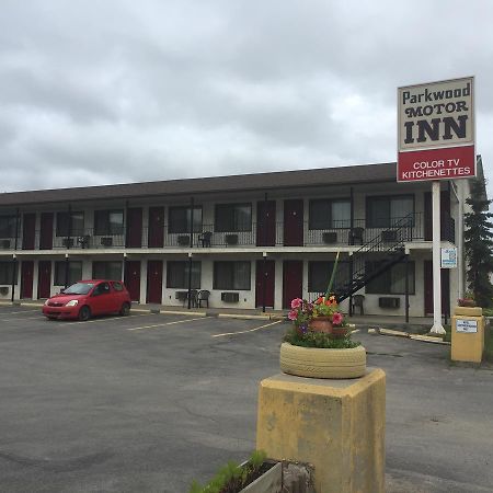 Parkwood Motor Inn Sundre Exterior photo